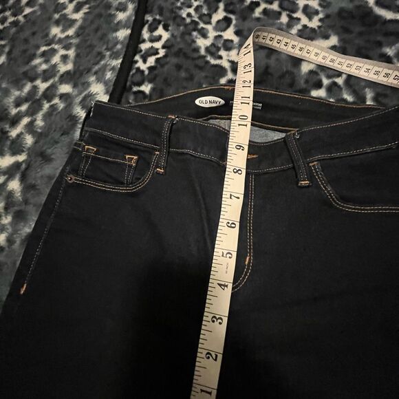 Old Navy Rockstar Super Skinny Jeans (Size 4) - Picture 2 of 6